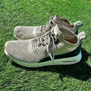 Nike - Womens Air Max Thea Ultra Flyknit - Size 8.5